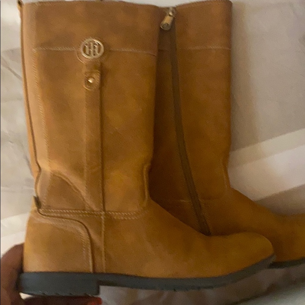 Tommy Hilfiger boots